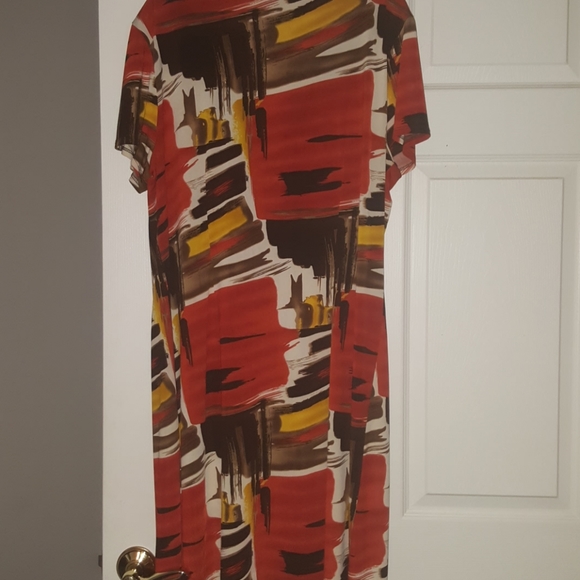 Dress - Picture 4 of 4